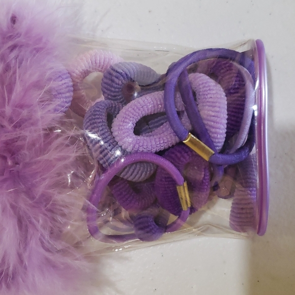 Girls Hair Ties and Clips - Picture 4 of 8